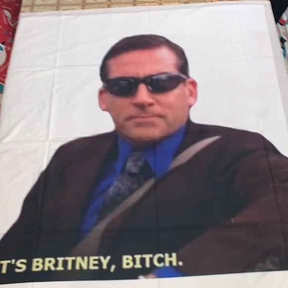 52” X 60” The Office - Michael Scott “It’s Britney Bitches” Wall Tapestry 100% - Picture 5 of 6